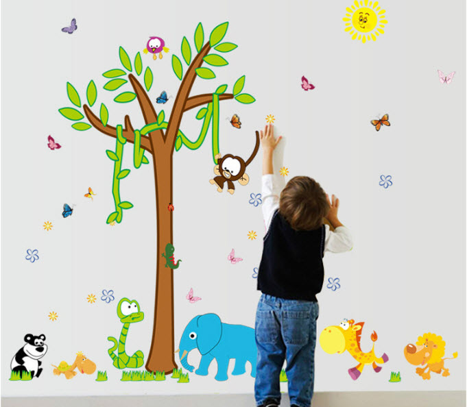 Vườn thú khỉ leo dây và heo xanh